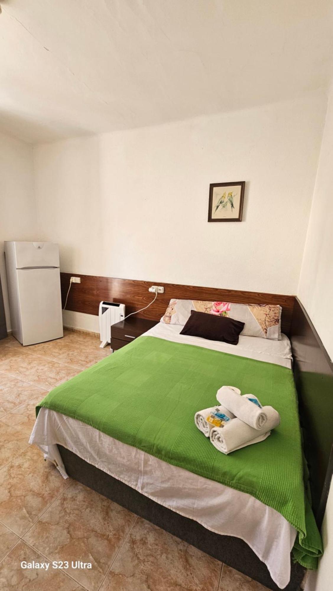 Hostal Sol Celeste リョレート・デ・マル エクステリア 写真